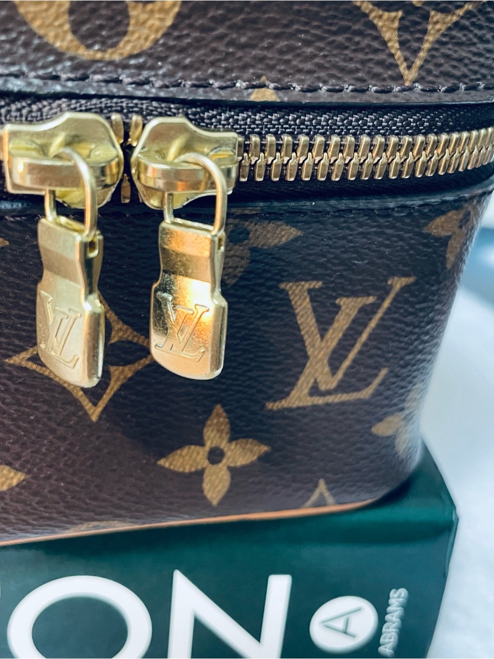 Louis Vuitton Nice Nano Monogram with free non LV crossbody strap. - Picture 3 of 16